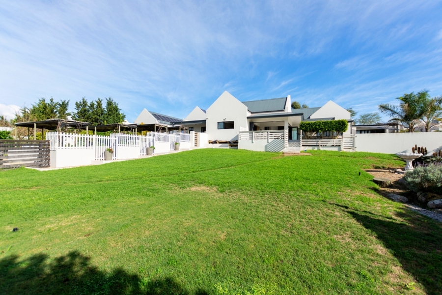 9 Bedroom Property for Sale in Olifantskop Western Cape